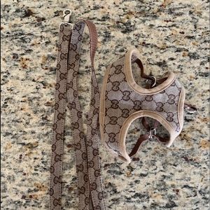 Gucci harness and leash for dogs/cats
